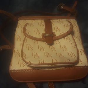 BRAND NEW BROWN ON TAN DOONEY & BURKE